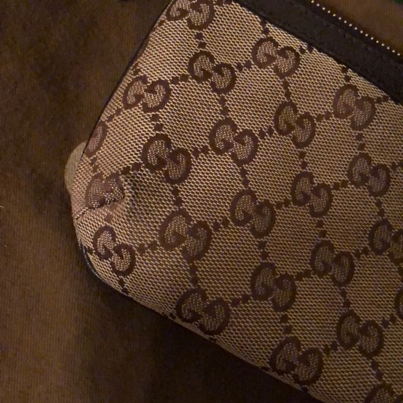 SOLD!! ✔️ 💯 % authentic Gucci clutch - Picture 4 of 8